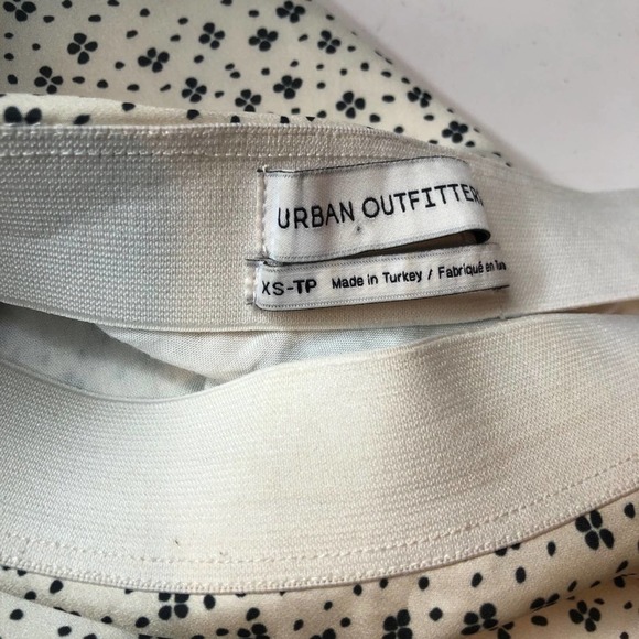Urban Outfitters Y2K White Mini Skirt with Black Floral Print Mini Skirt, XS - Picture 3 of 11